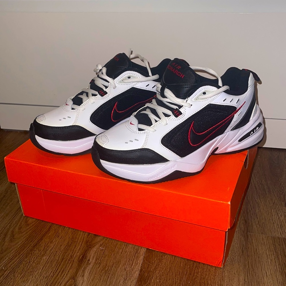 Nike Men’s Athletic Shoes White Black Red Swoosh